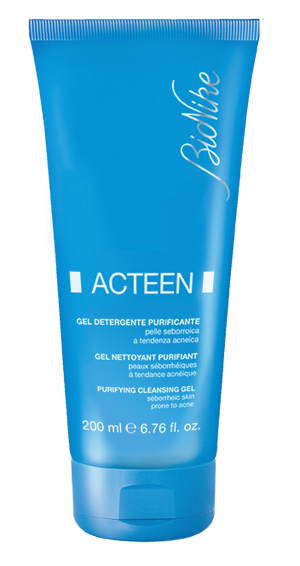 AKNET GEL DETERGENTE PURIFICANTE 200 ML - Farmacia Bartoli