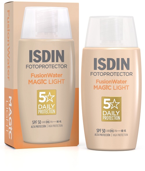 FUSION WATER MAGIC COLOR LIGHT SPF50 50 ML - Farmacia Bartoli