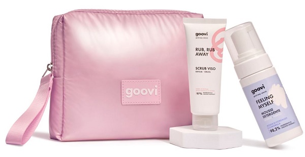 GOOVI BOX NATALE 2025 DETERSIONE 1 MOUSSE DETERGENTE 100 ML + 1 SCRUB VISO 75 ML + 1 POCHETTE - Farmacia Bartoli