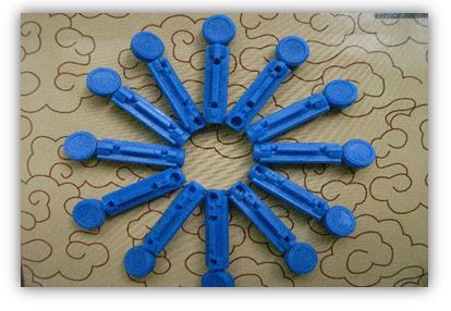 LANCETTE PUNGIDITO WELLION LANCET GAUGE 28 25 PEZZI - Farmacia Bartoli